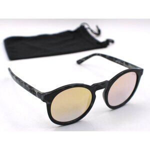 Quay Australia Kosha Comeback Sunglasses Black Marble Frame Mirror Lens Soft Cas